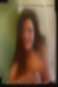 A good kisser swinger as you can see.