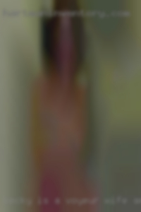 Becky is a voyeur wife and exhibitionist.
