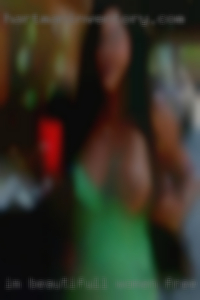 I'm beautifull women free who like oral sex.