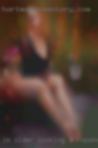 I'm older looking a ropebunny/trained-slut.